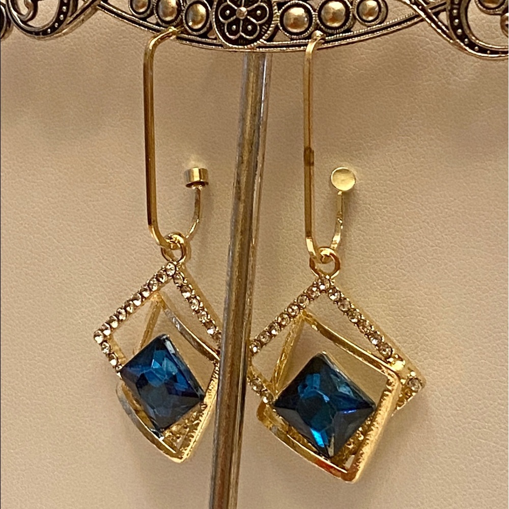 Sapphire Blue and Crystal Gold Fashion Earrings